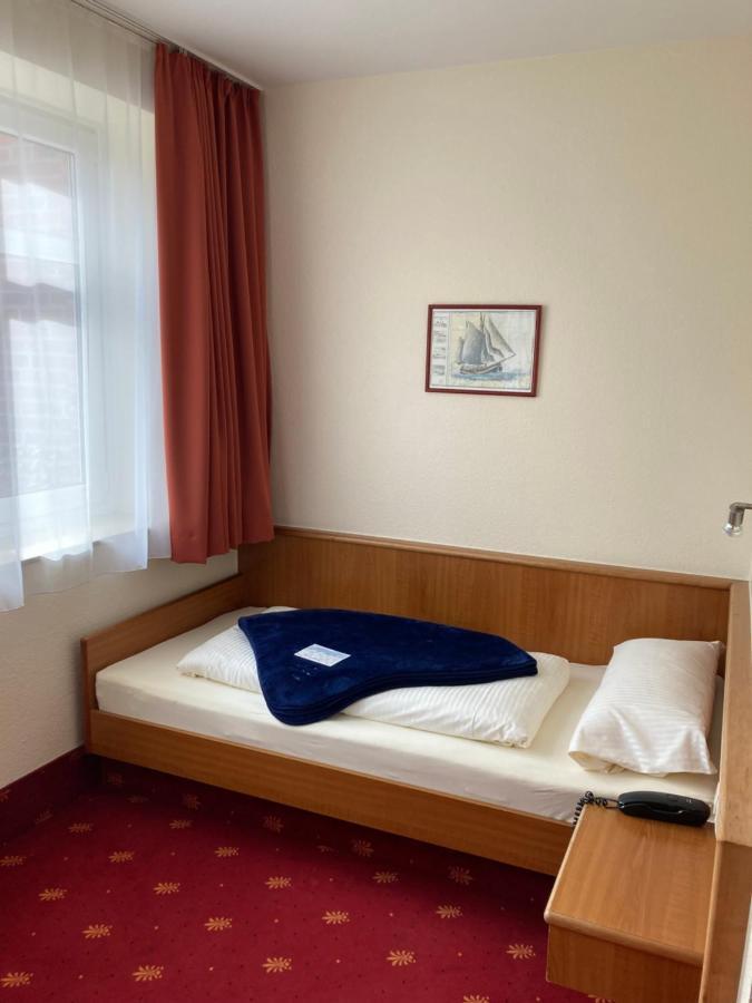 Hotel Diamant Wedel Eksteriør bilde